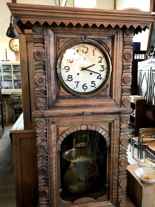 チクタ」は島根では珍しい古道具専門店。レトロでアンティークな世界に