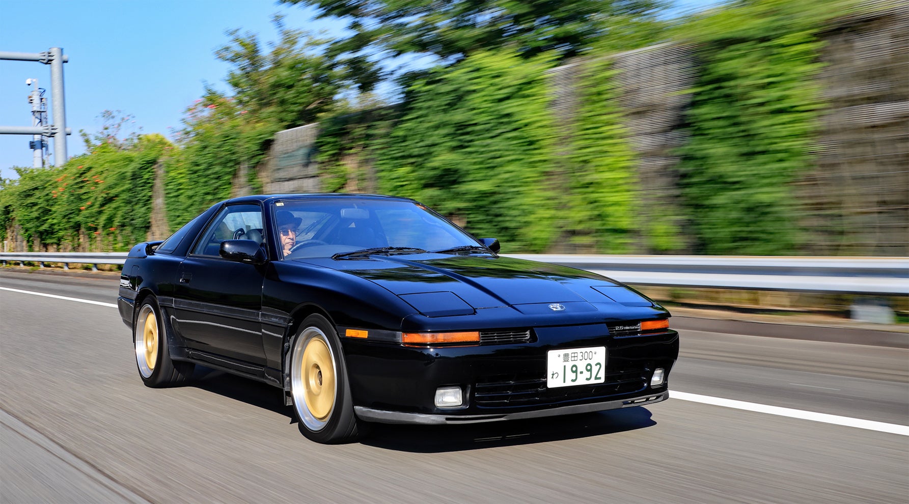 自動車盗難最新の手口とは？/トヨタ・スープラ（A70型）試乗記/根強い