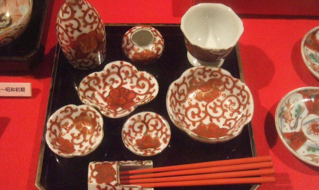 雛料理の器いろいろ」 | 日本玩具博物館