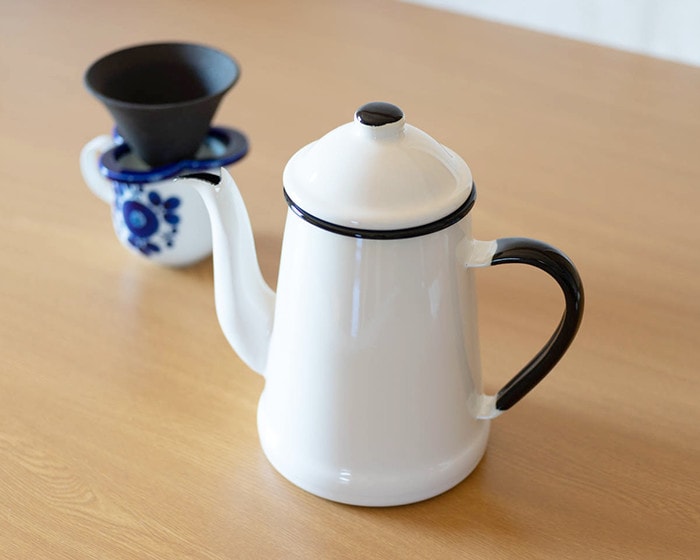 野田琺瑯のランブルポット レトロ可愛いコーヒーケトル
