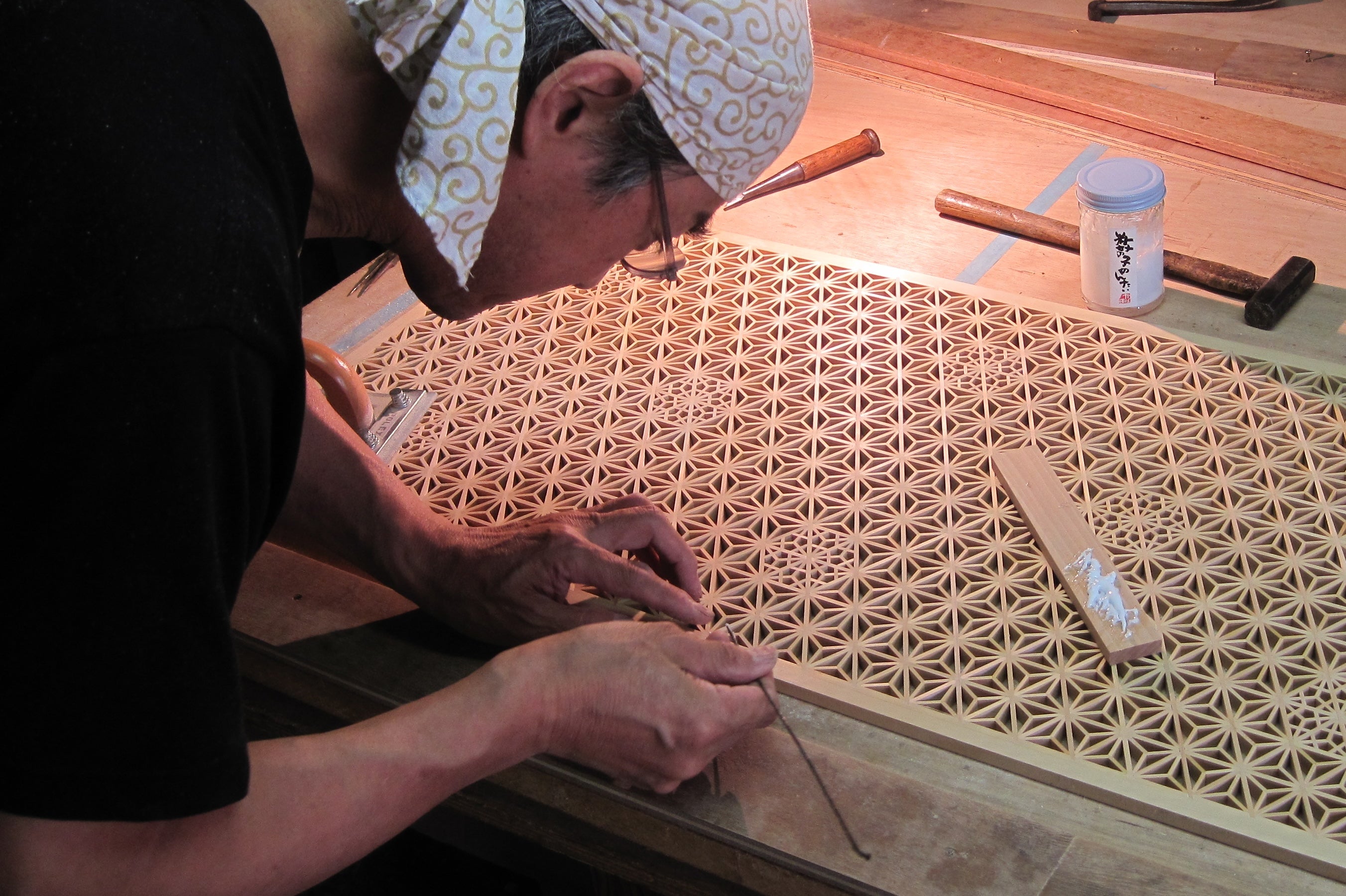 組子細工 テーブルランプ | 麻の葉キューブ D | 木のあかり