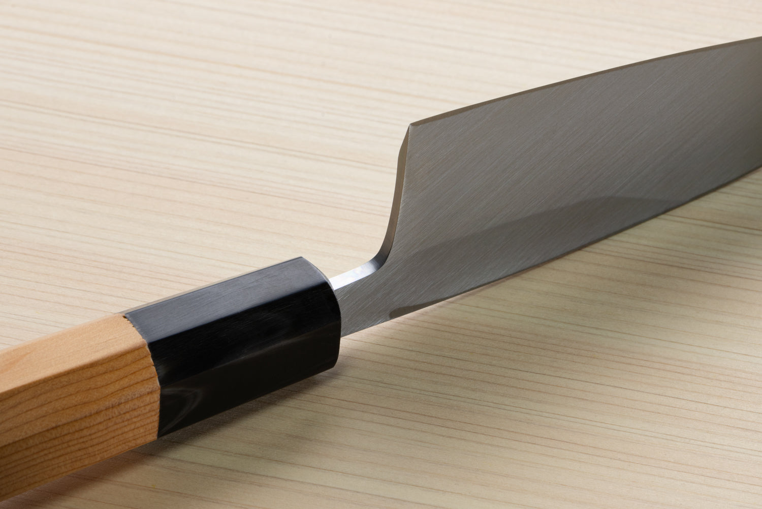 包丁の堺徳｜アジ切 堺打刃物 白二鋼 一位八角