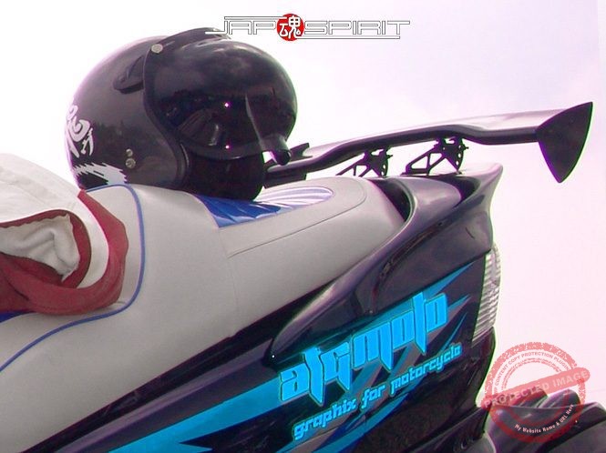 SUZUKI Skywave blackbody and metallic blue color with GT wing