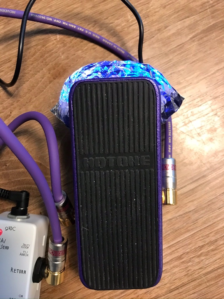 Hotoneワウペダルvol.1 ¥220で応急処置 | ジャズギター寄り道ノート