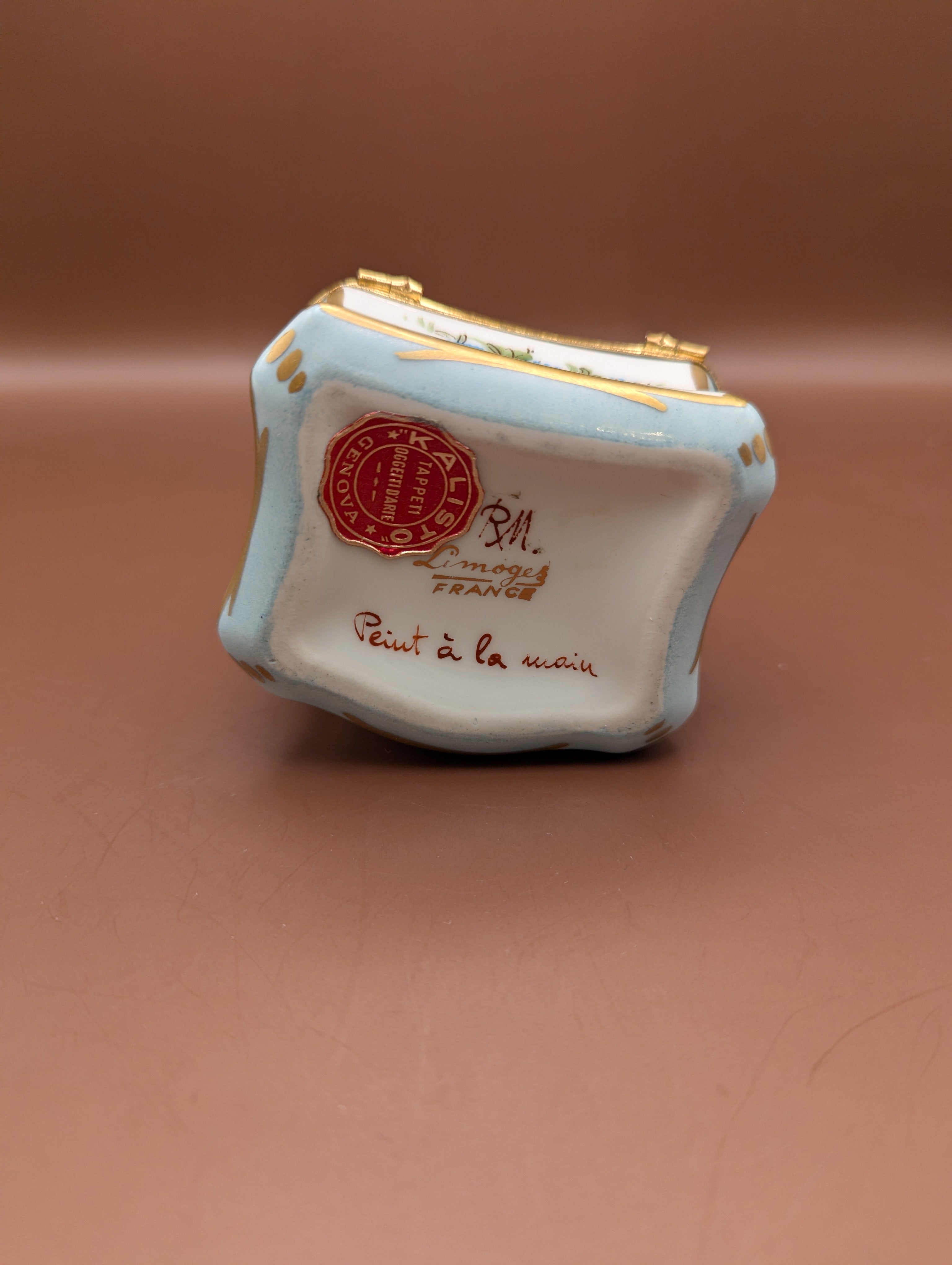 リモージュボックス 空色と金彩 | 手描き花柄・大きめサイズ