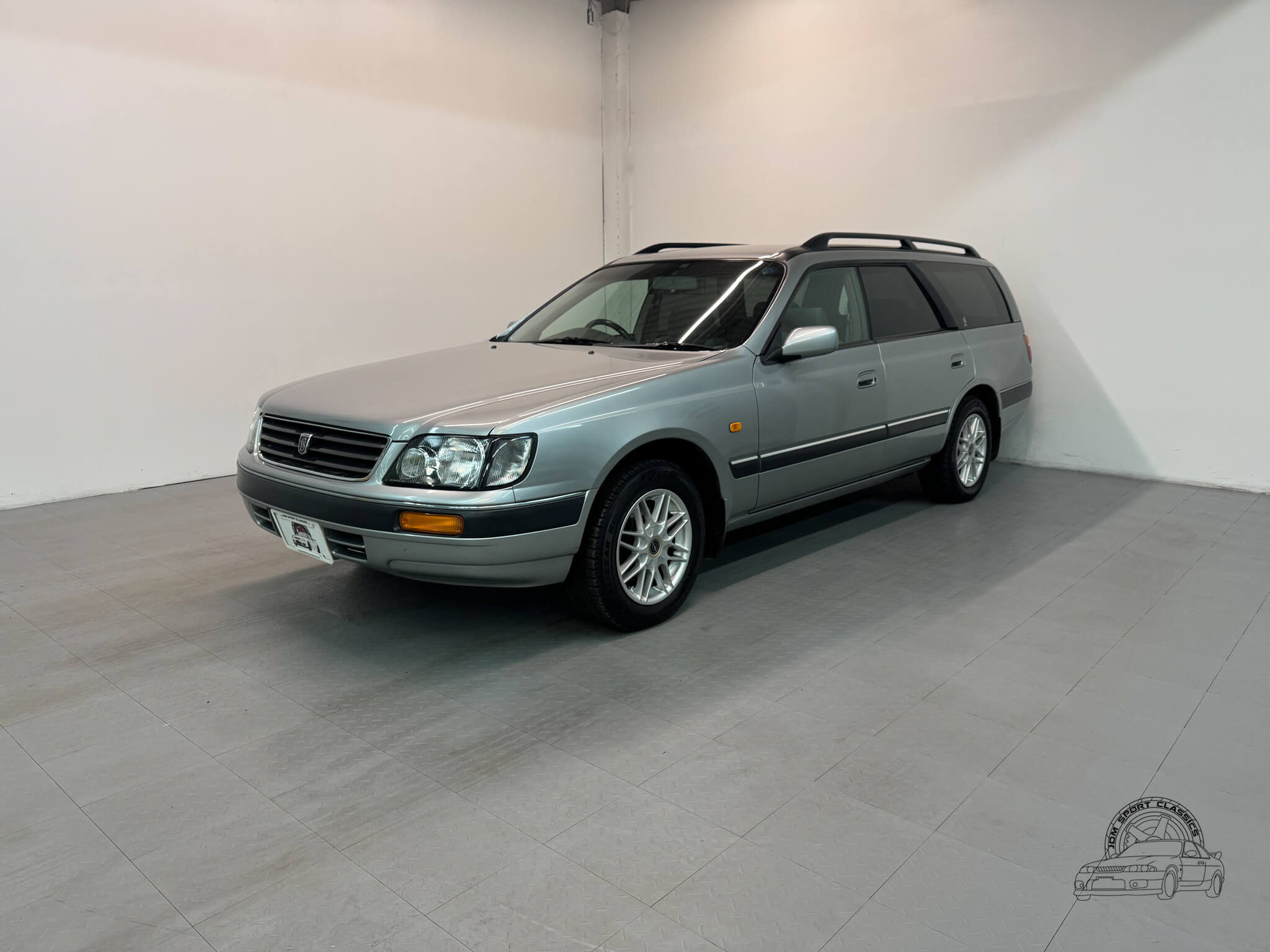 1996 Nissan Stagea 25X Four - JDM Sport Classics
