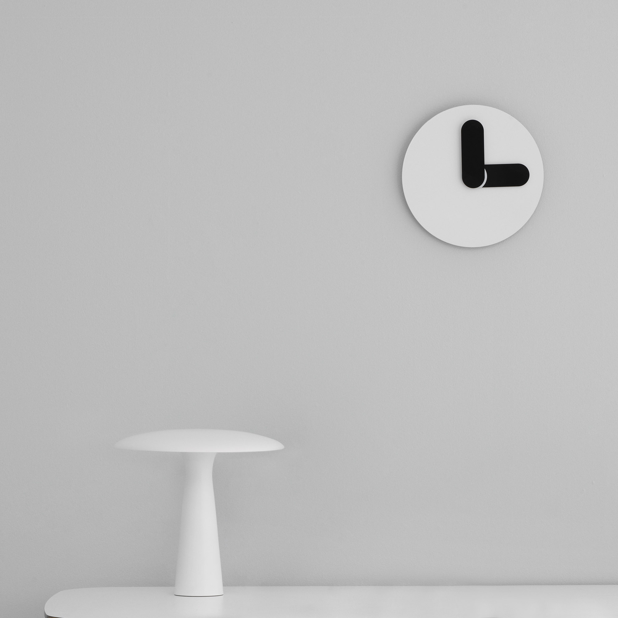 Bold Wall Clock (2015) - Jonas Wagell Design & Architecture
