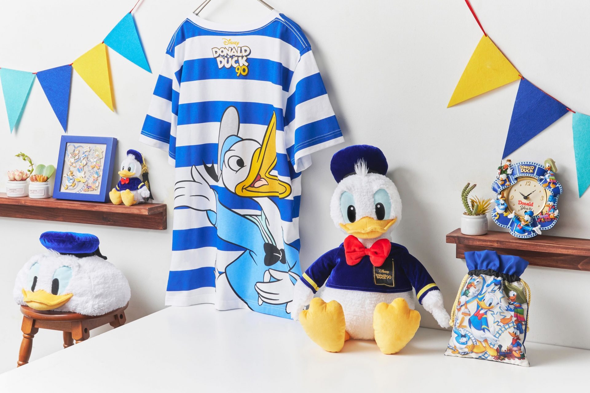 ドナルドダックが主役！ デビュー90周年アニバーサリーコレクション