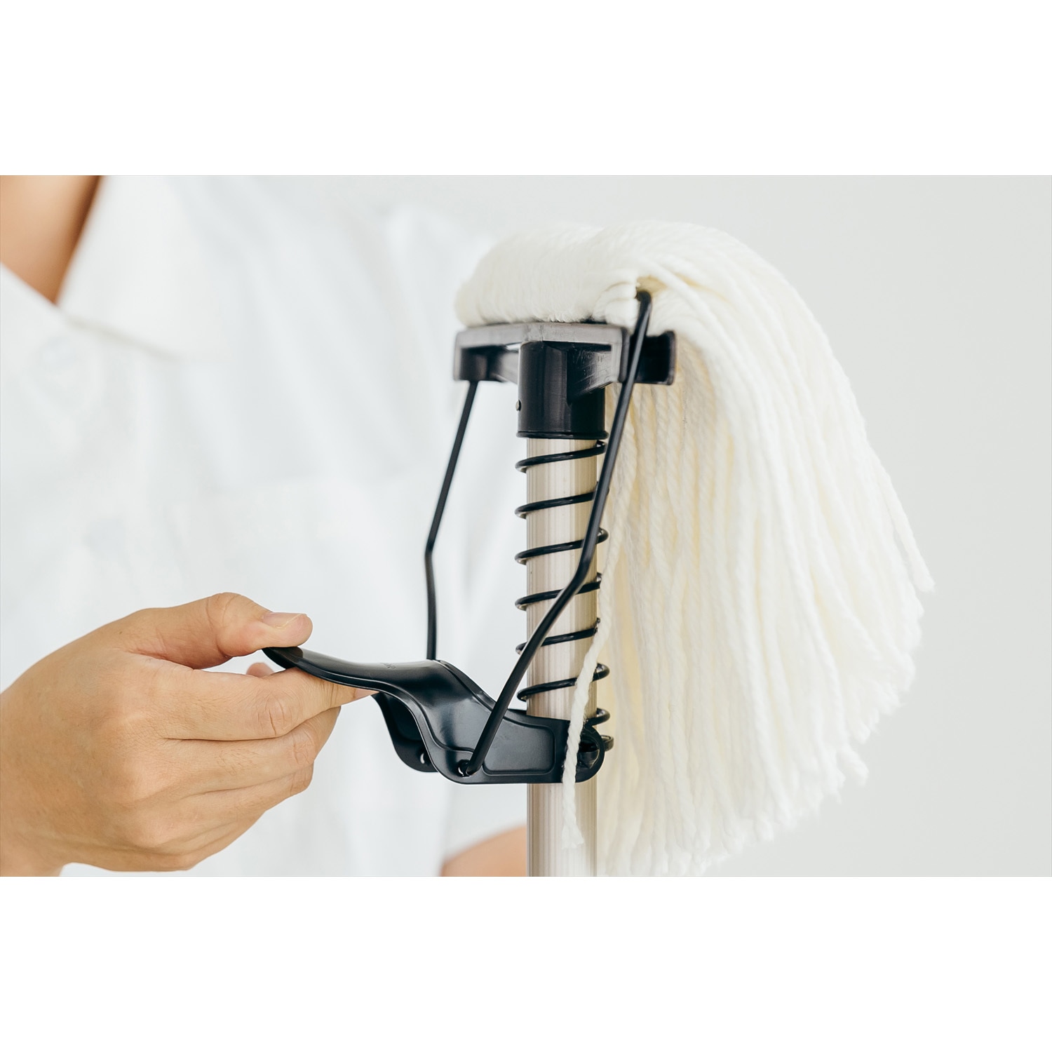 2989.jp+ ネオカラーモップ♯8 CONDOR(山崎産業) 質量570g - 【通販