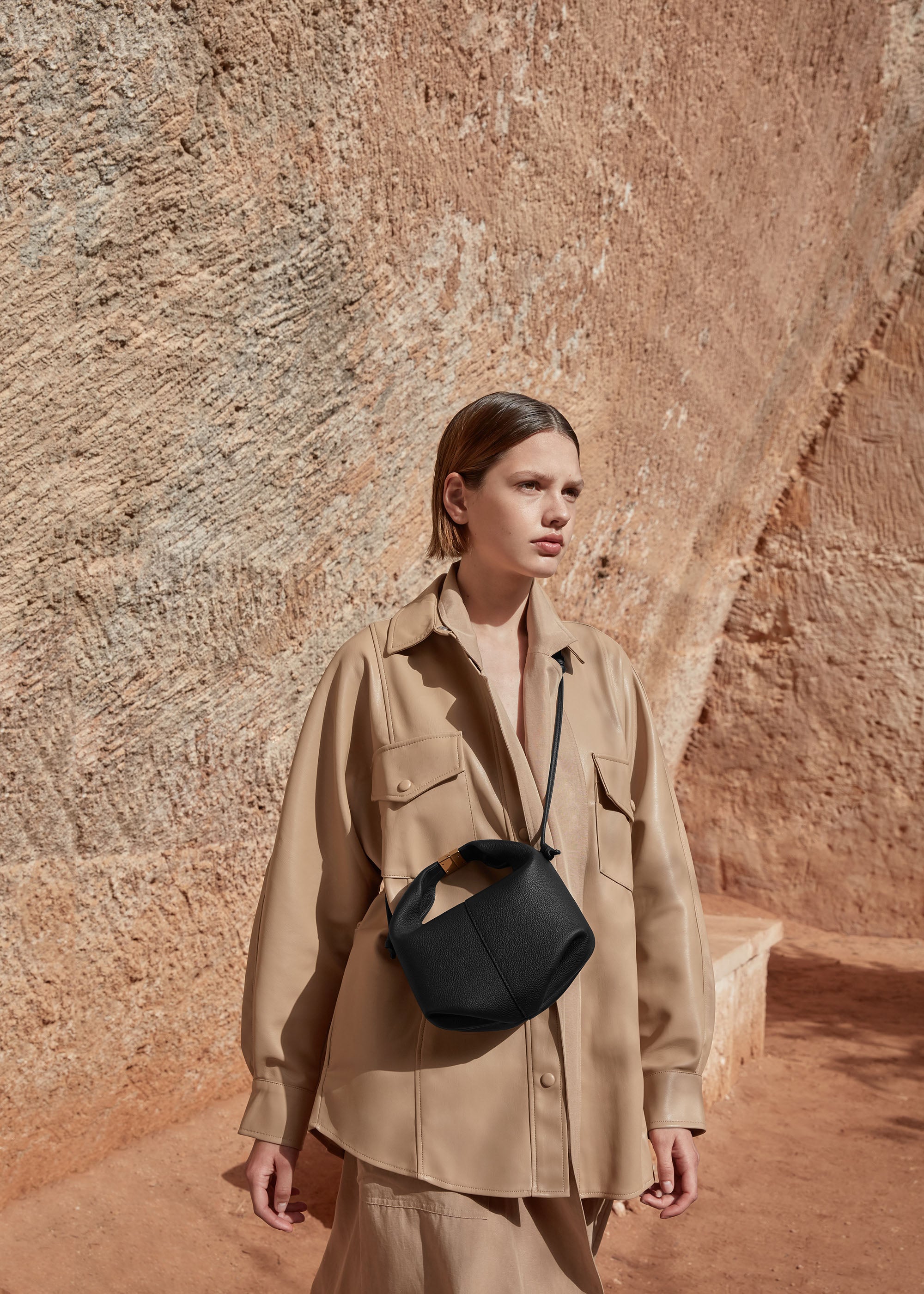 Polène | バッグ - Béri - ブラック テクスチャード