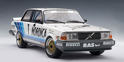 Volvo 240 Turbo Zolder #1 - ダイキャストモデル - AutoArt 88693