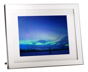 デコレーションも可能なデジタルフォトフレーム“HAPPY FRAME”を新発売