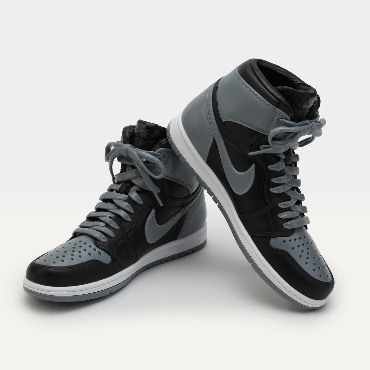 Nike Air Jordan - 1 High 85 Shadow and Reverse Shadow Model Kit