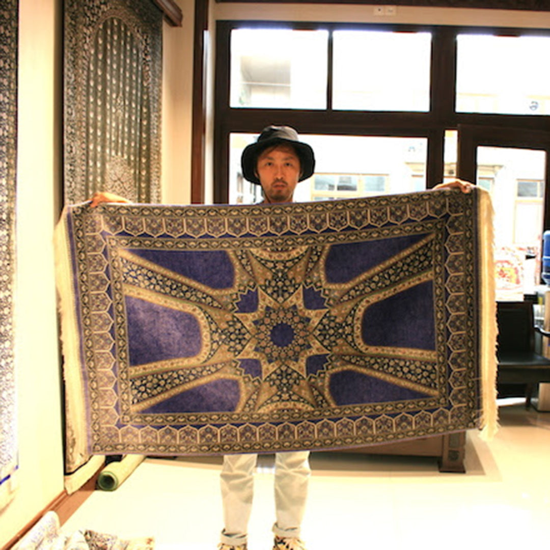 ペルシャ絨毯 イラン ナイン産【Habibian工房】リビングサイズ 310✕211