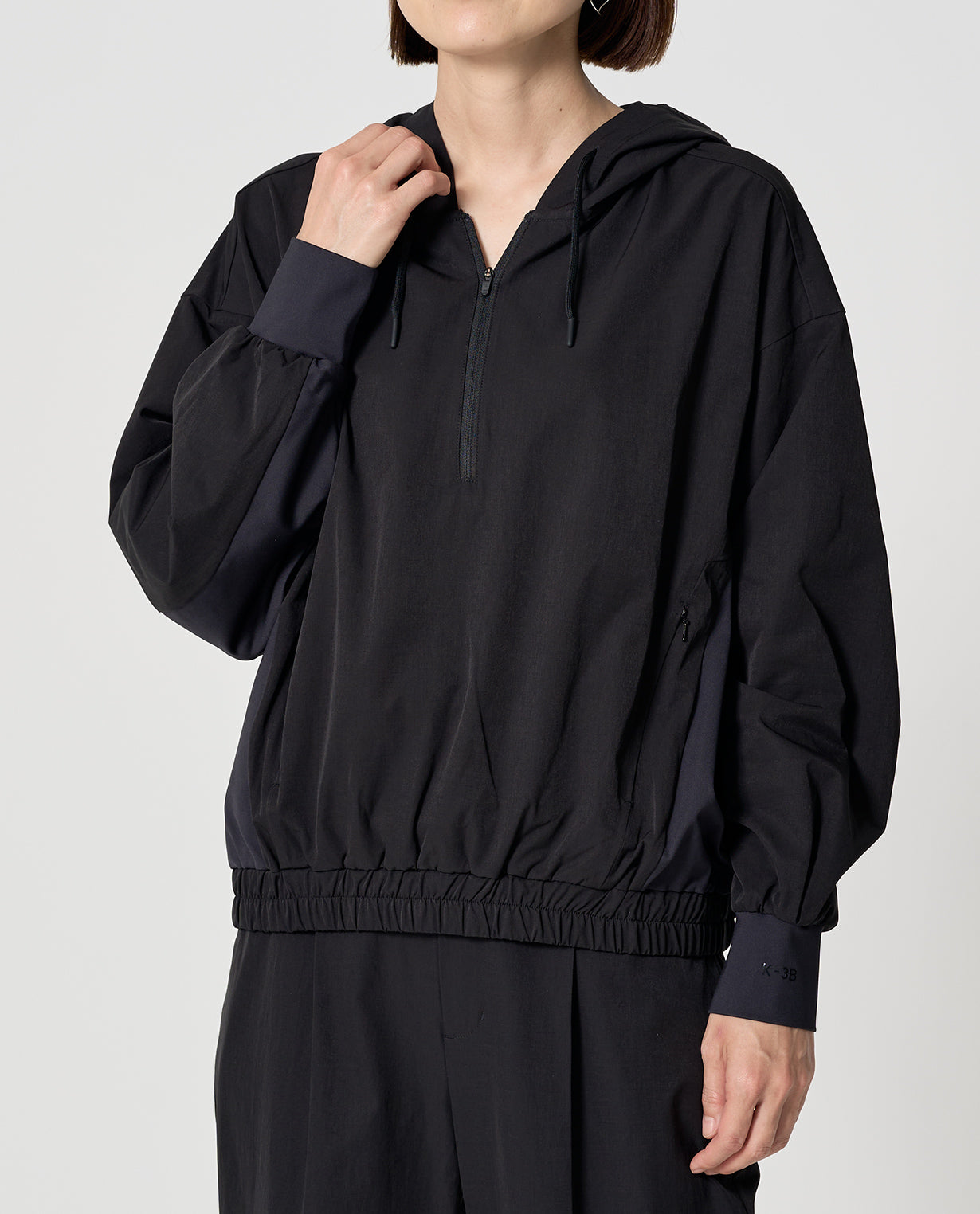 0613_L ヴィンテージストレッチフードパーカー (ブラック) – K-3B