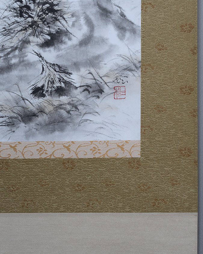 鈴木三朝 斑鳩 | 掛軸(掛け軸)販売／表装ご依頼は掛軸いっぷく掛軸