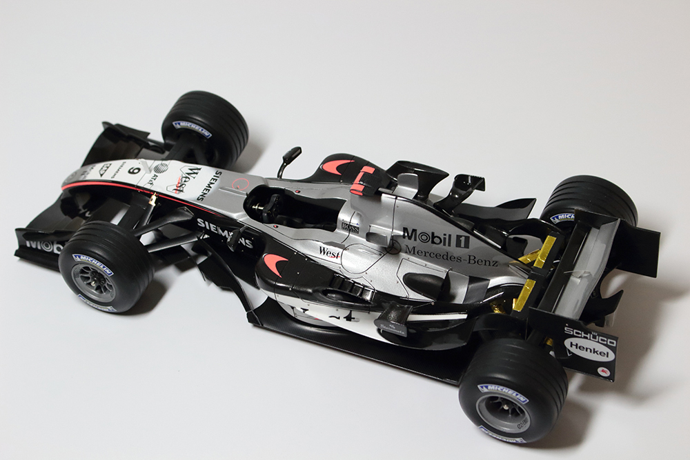 スタジオ27 1/20 McLaren MP4/20 ギャラリー | Kenji's Scale Model
