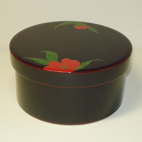 輪島塗 弁当箱 (1段) -椿の蒔絵仕上げ- [内面朱色/外面黒タメ色] 丸形