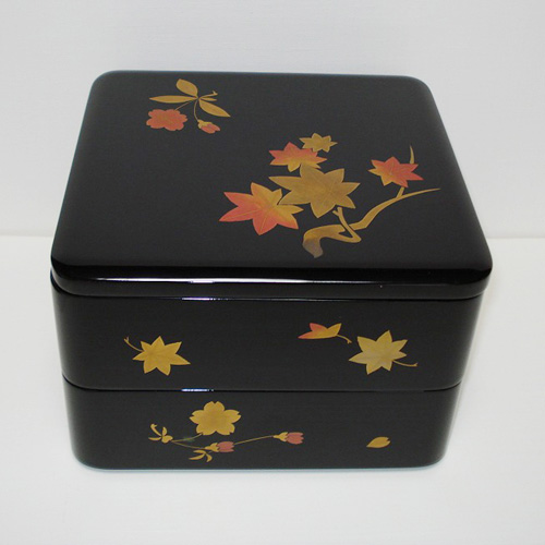 輪島塗重箱 角形 二段 -春秋の蒔絵仕上げ- [内面朱色/外面黒色]｜輪島