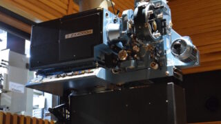 映写機の音とともにフィルム上映を味わっていただくイベントを開催しま