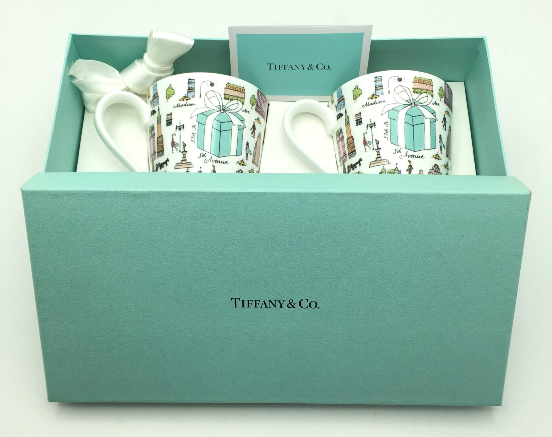 ティファニー 5thアベニュー ペアマグカップ】の買取金額と査定の