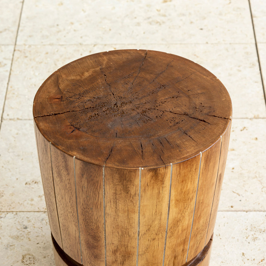 Wild × Natural 丸太 スツール – KANADEMONO