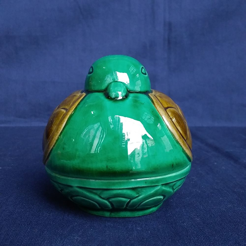 中村翠嵐 交趾大鴨香合 | 久留米で話題を呼んでいる古美術店は茶道具や