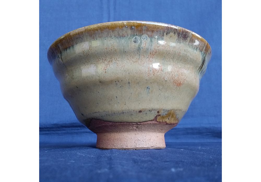 十三代亀井味楽 高取焼茶碗 | 久留米で話題を呼んでいる古美術店は