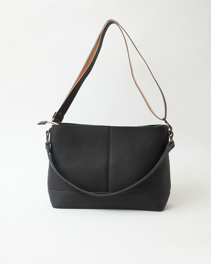 こだわりがそっと伝わる「itsu mono ショルダーバッグ」 | Kanmi