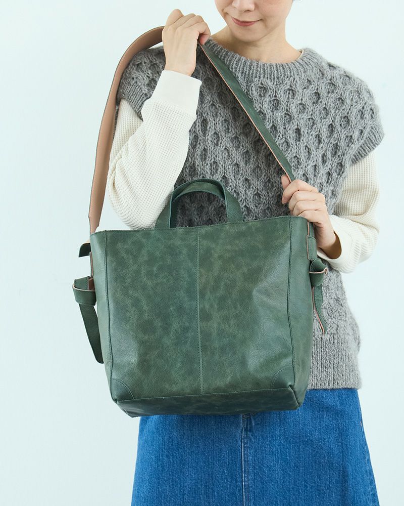 浅草発！Kanmiの上質レザーアイテムで通勤も普段使いも楽しく。両手が