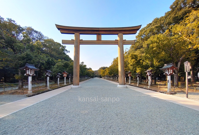 橿原神宮は1890年創建-日本のはじまりを感じる場所（近鉄「橿原神宮前
