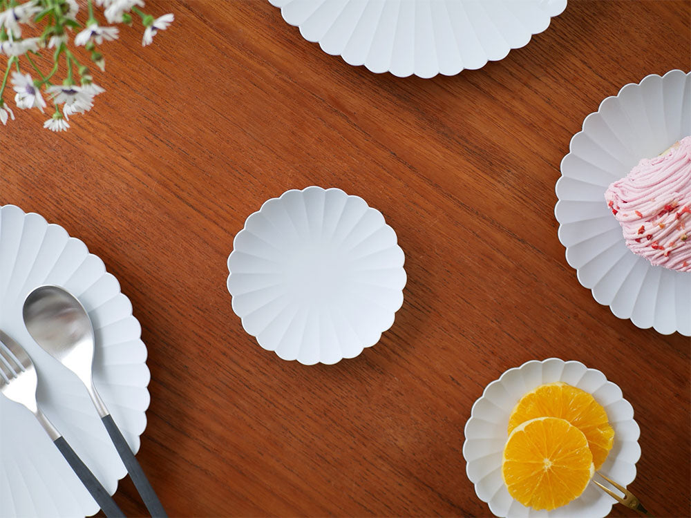 1616/arita japan＞TY Palace Plate – カチモ | カチあるモノで価値