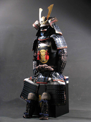 紺糸威伊予素懸具足: 丸竹産業の着る事ができる戦国甲冑はこれだ！