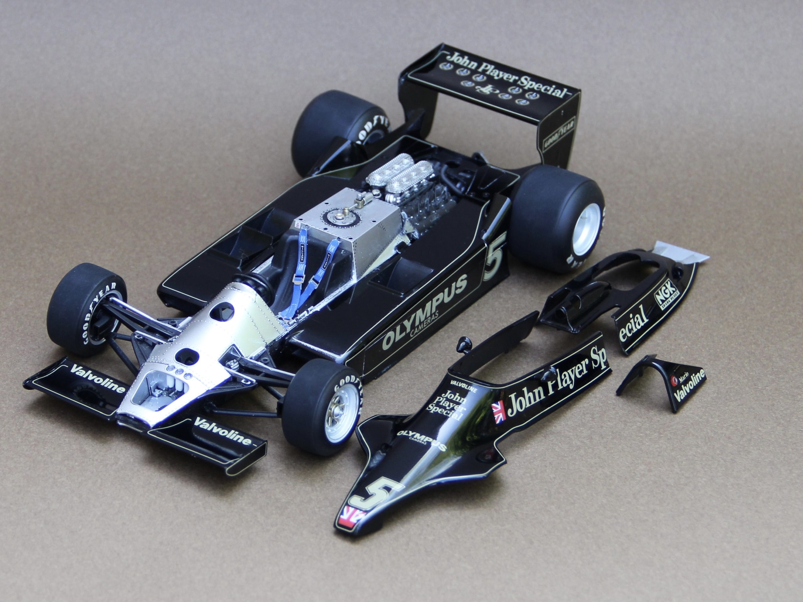 タミヤ 1/20 ロータス79（1978年イギリスGP） – 模型製作 かえる工房