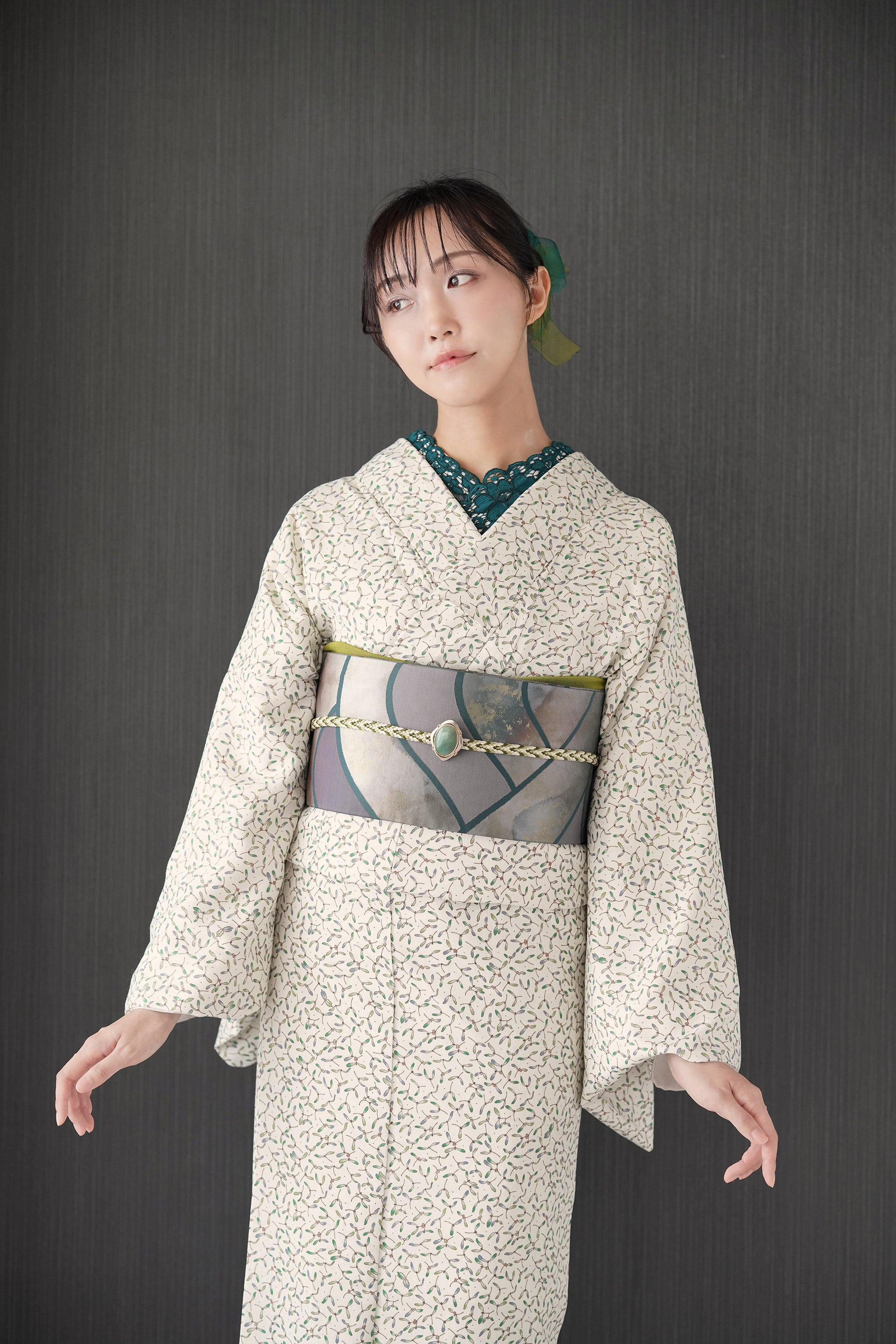 東レシルック 小紋 ～fuku～「ヤドリギ」オフホワイト 【袷・単衣用
