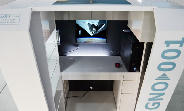 KAKUREYA（カクレヤ）個室デスク（幅120cm×奥行125cm～205cm×高