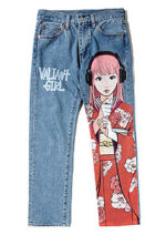 池内信介「Untitled(赤色)」ミクストメディア 22.8×22.8cm