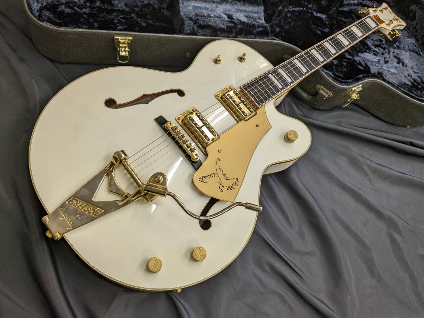 Gretsch / G7593 White Falcon グレッチ・ホワイトファルコン