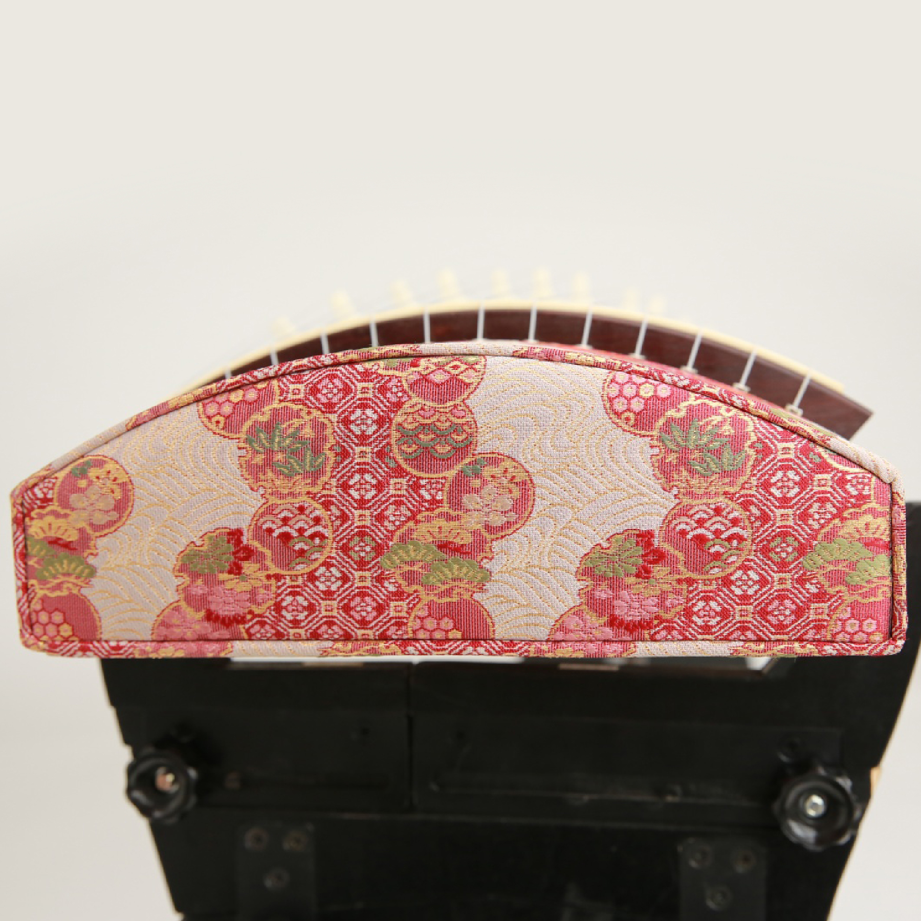 くり甲琴・玉縁紅木巻 [BR02] | 美龍（中古琴のオンラインショップ）