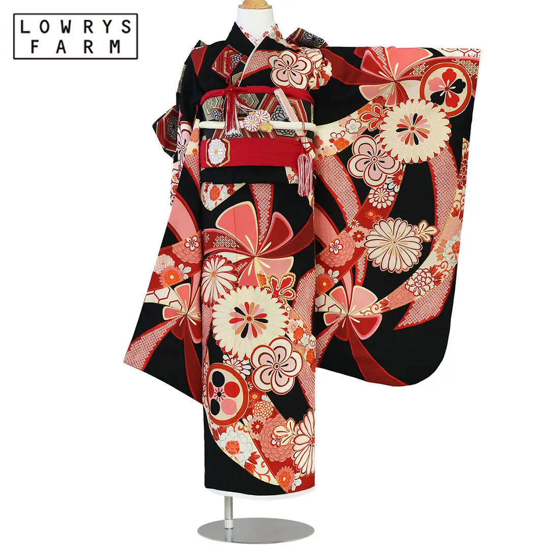 LOWRYS FARM》レトロ熨斗の着物に亀甲帯 黒／七五三・七歳女の子