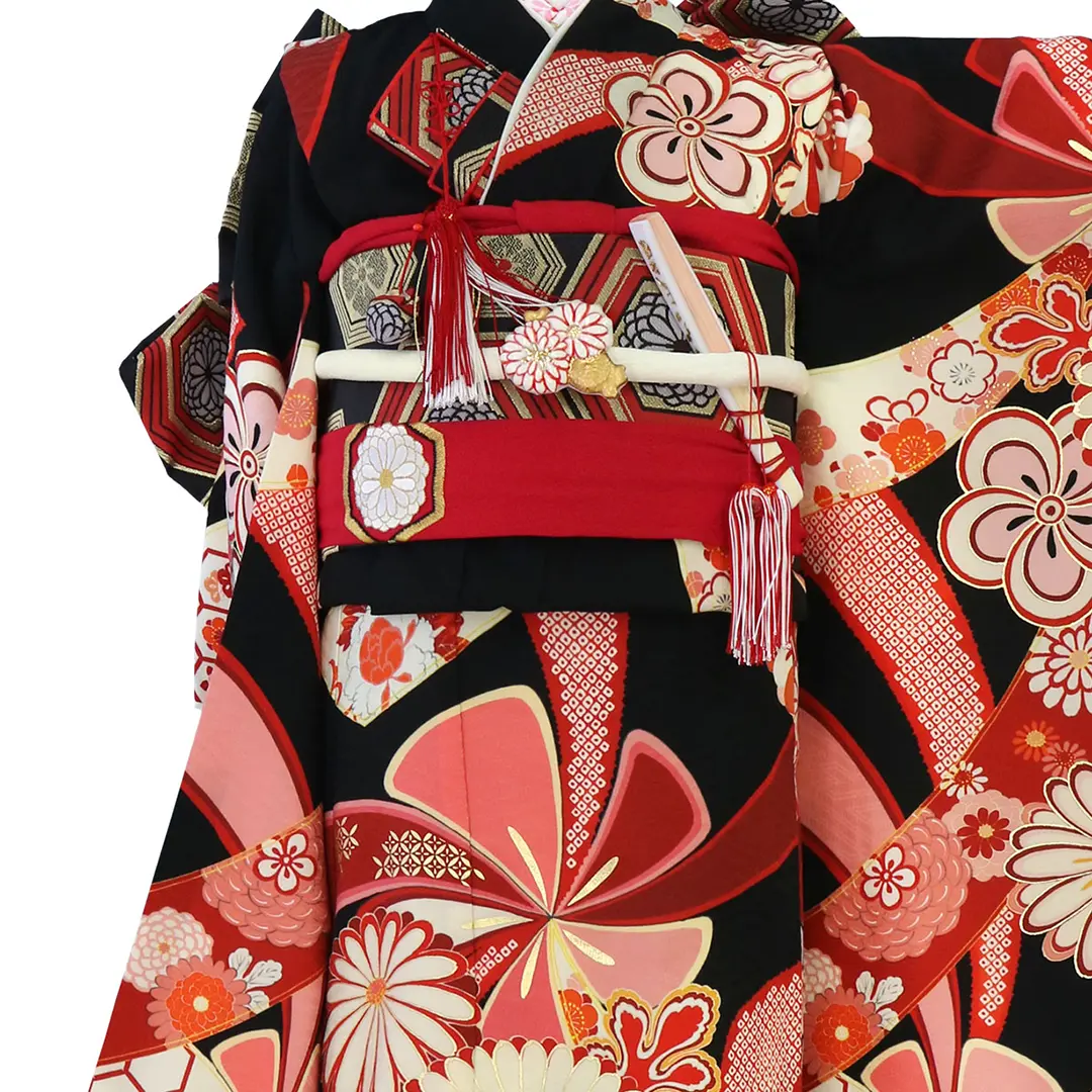 LOWRYS FARM》レトロ熨斗の着物に亀甲帯 黒／七五三・七歳女の子