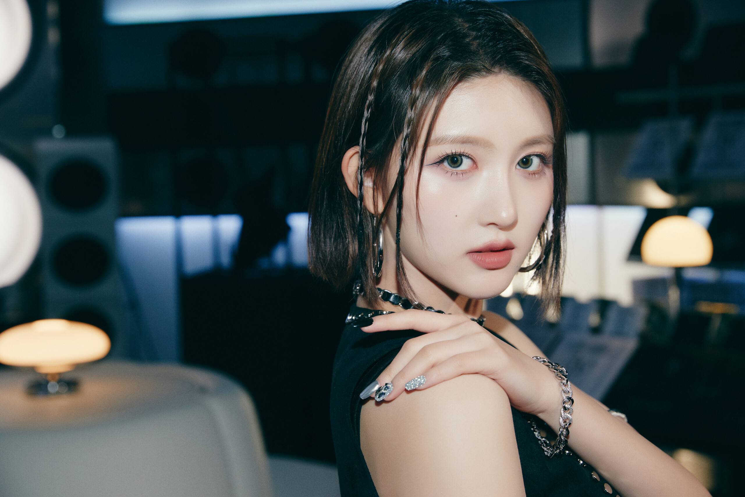 IVE(アイヴ)ガウル】IVEの癒し系ガウルのプロフィールや経歴を徹底分析