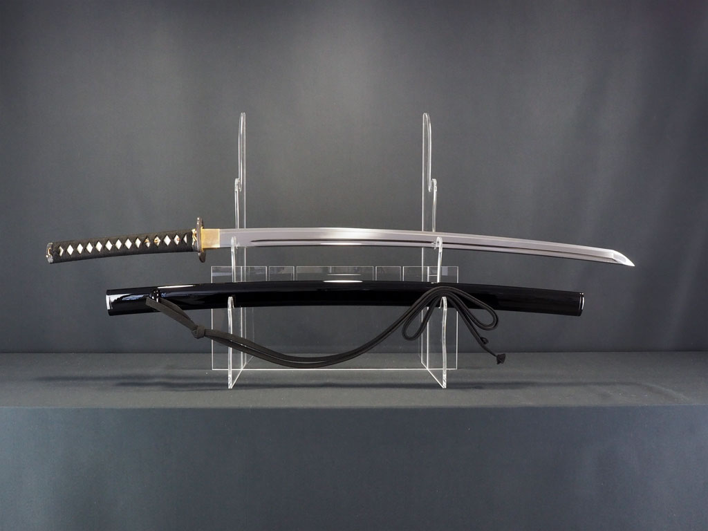 東京都N様 居合刀特注製作（写実的な蜻蛉の図柄でまとめた武用の拵