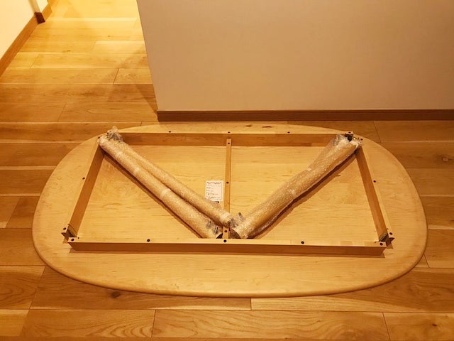 ダイニングテーブルもメルカリで手放し!? メルカリの「梱包・発送たの