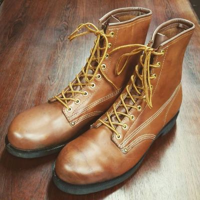 1980年代 無骨な雰囲気で男気のある編み上げブーツ ｜ 古着屋ガレージ