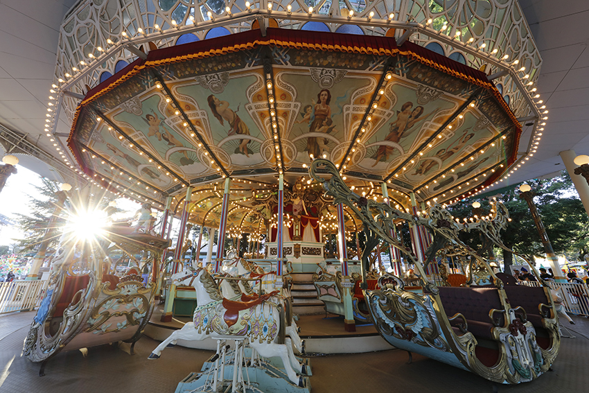 回転木馬【カルーセルエルドラド】の物語 | 写真家 吉村和敏 OFFICIAL