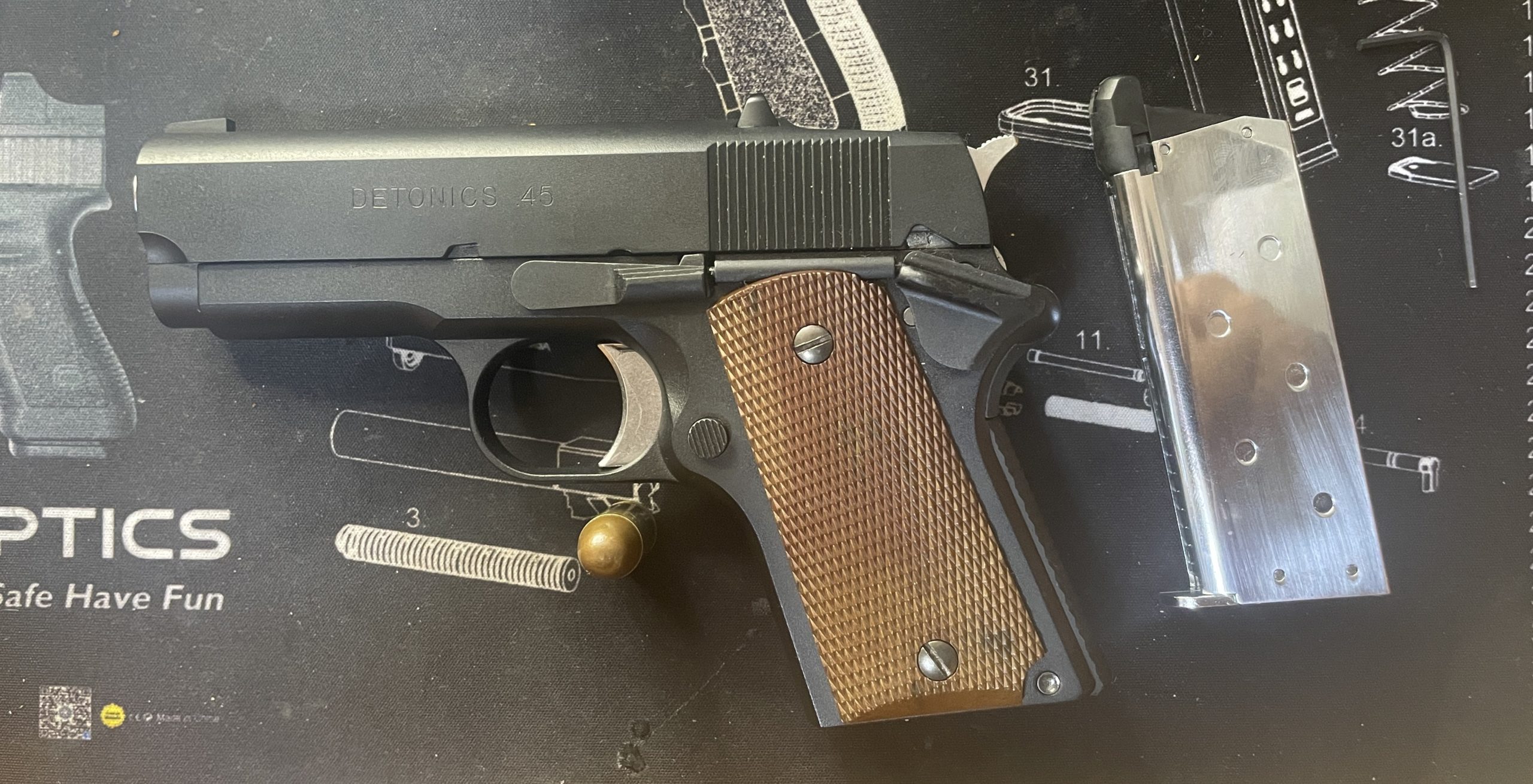 東京マルイ デトニクス.45 コンバットマスター 組み立てとカスタム