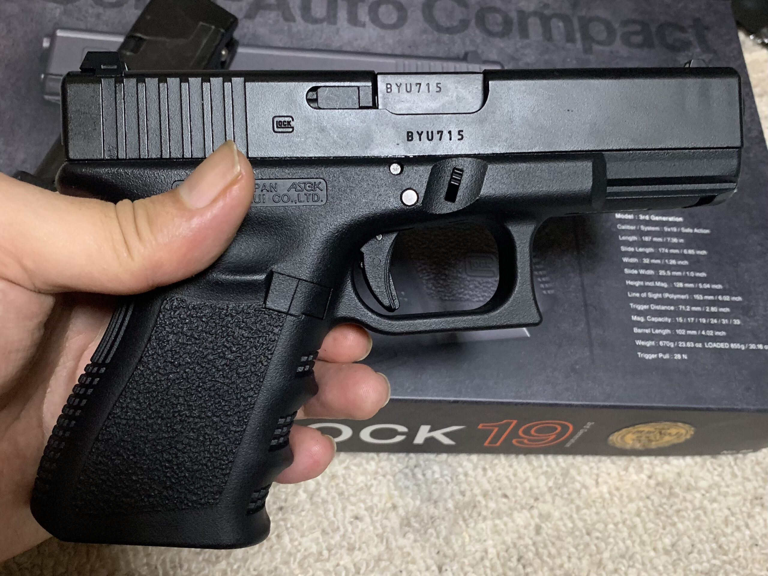 東京マルイ GLOCK19 GEN3 カスタム品のレビューと分解
