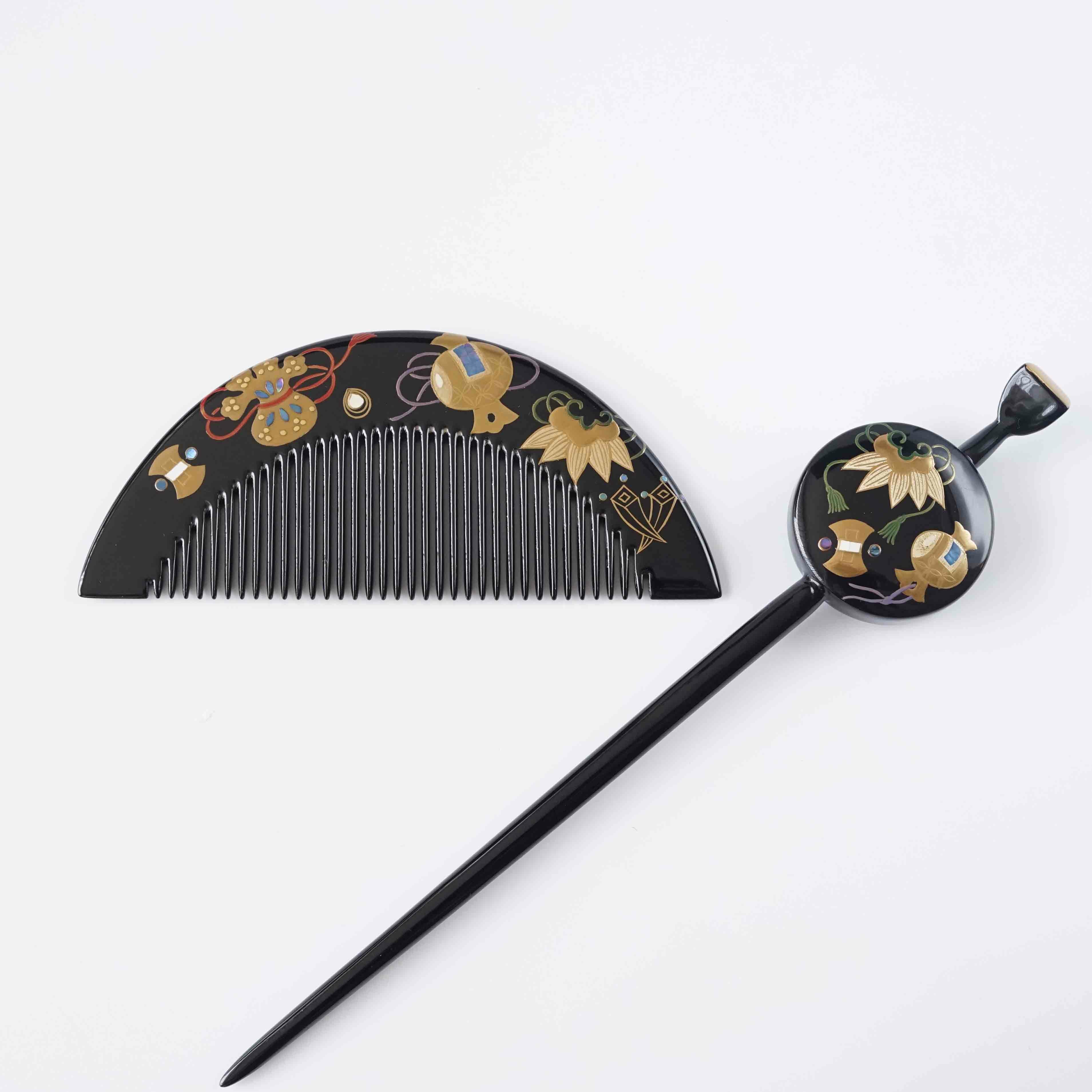 本漆純金蒔絵螺鈿 櫛・平打ちセット 宝尽し文様（黒） | かづら清老舗