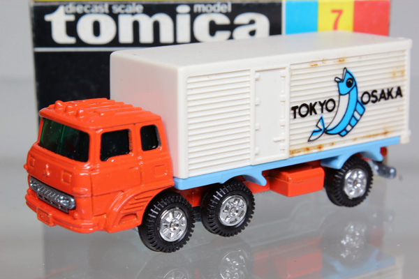 ミニカーショップ ケンボックス トミカ 黒箱☆7☆三菱ふそうパネルバン